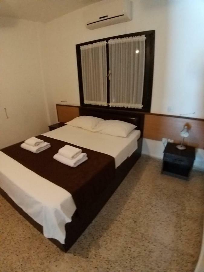 Balci Plaza Hotel And Balci Plaza Guest Bungalows Karpaz Peninsula Selenias ภายนอก รูปภาพ