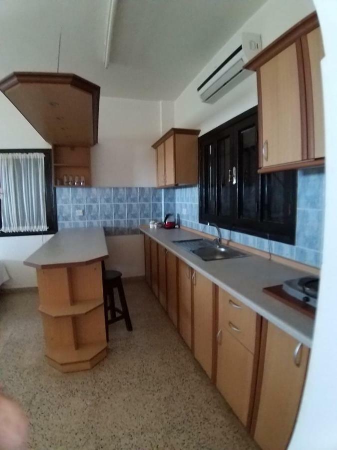 Balci Plaza Hotel And Balci Plaza Guest Bungalows Karpaz Peninsula Selenias ภายนอก รูปภาพ