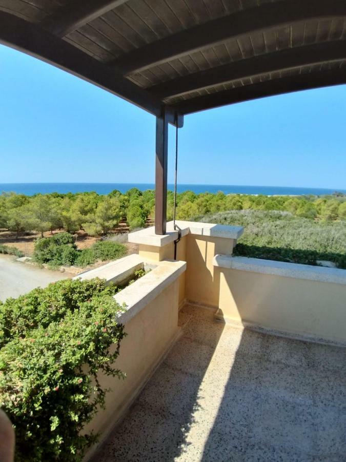 Balci Plaza Hotel And Balci Plaza Guest Bungalows Karpaz Peninsula Selenias ภายนอก รูปภาพ